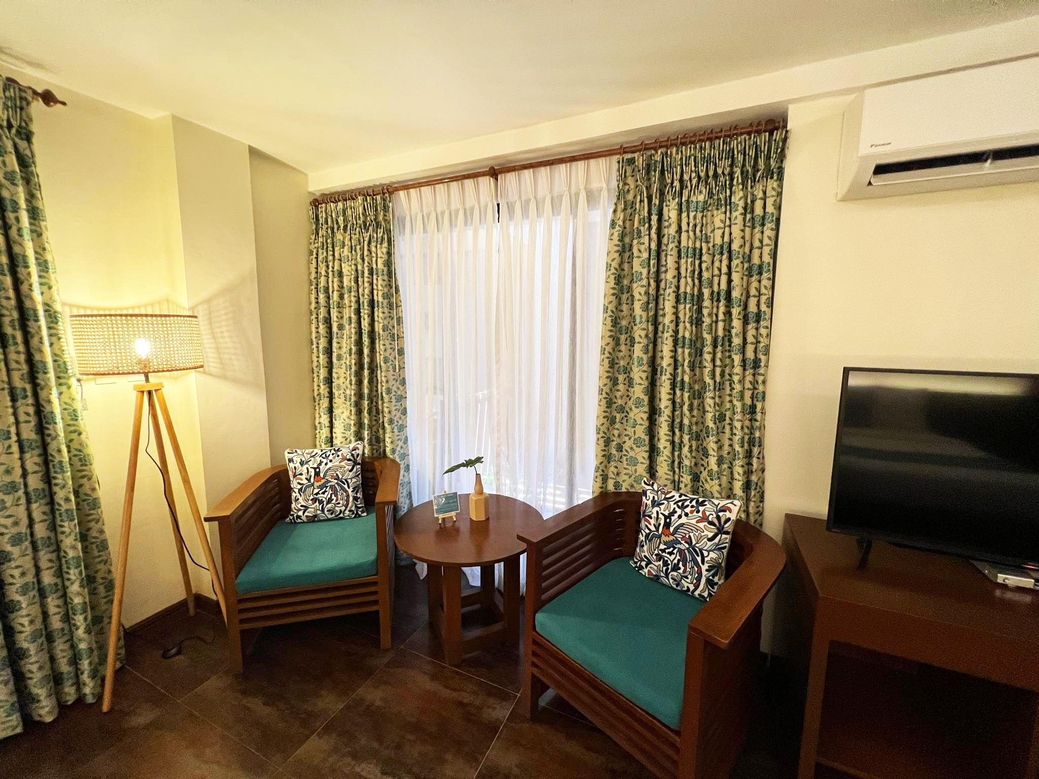 Chali Suite
Amenities: 

Telephone, Writing table with chair, WiFi, Television with satellite Channels, Electronic Safe/Locker, Minibar, Complimentary Coffee and Bottled Water, Hangers, Laundry Bag, Slippers, Bathroom with hot and cold shower,… Continue Reading..